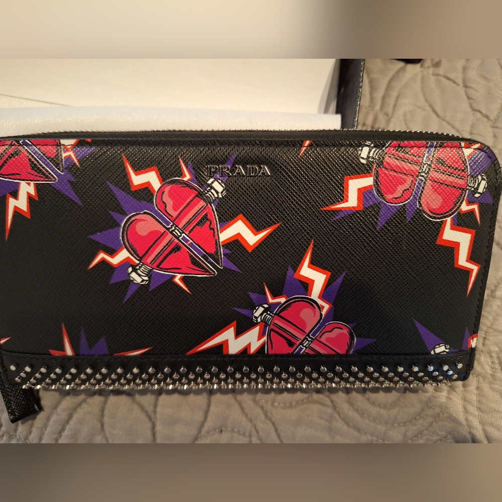 Prada saffiano st heart Black Wallet with studded bottom.